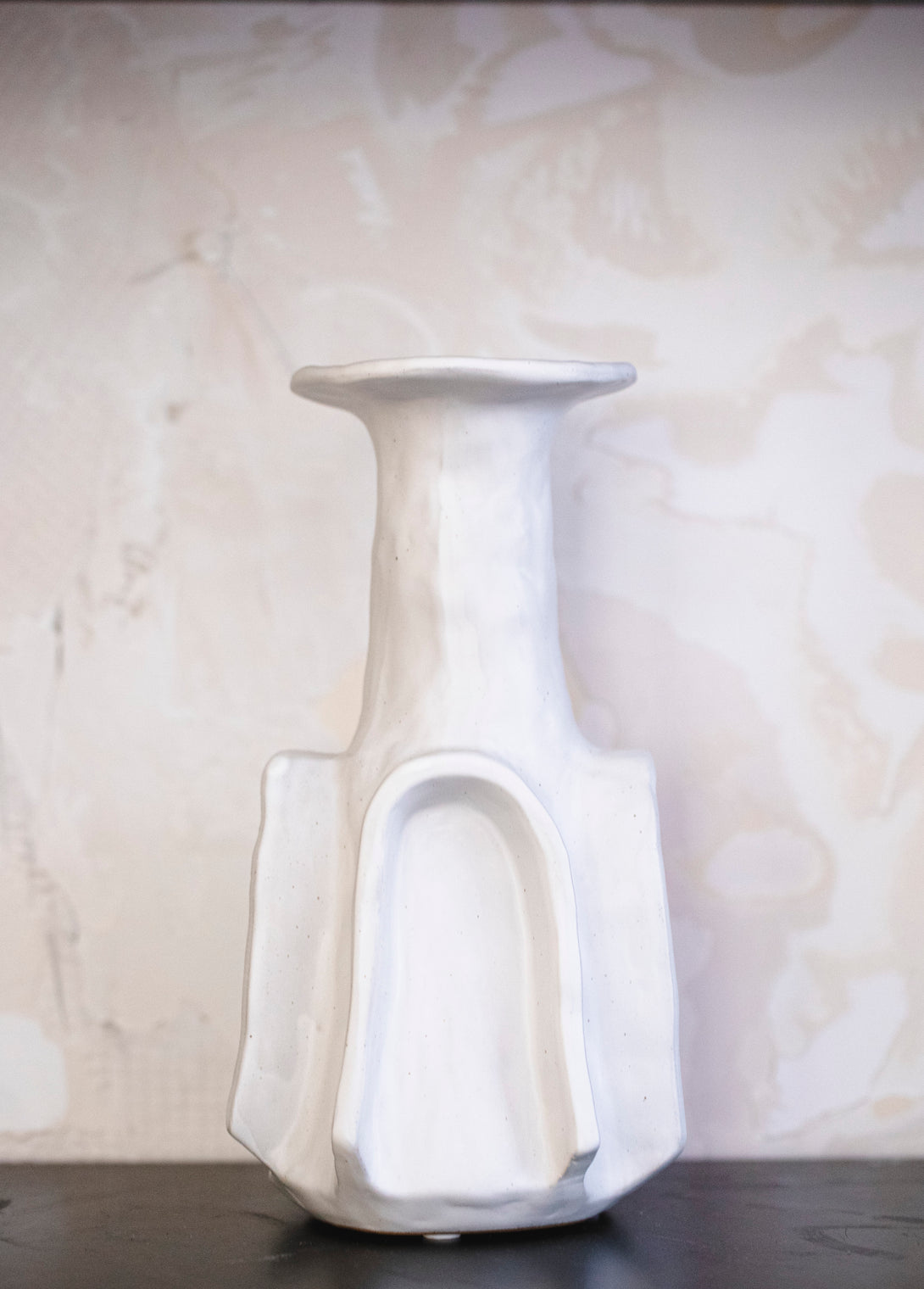 Billy white vase 02